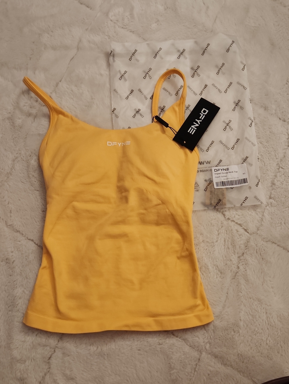 DFYNE Impact Scoop Neck Top XS - Picture 3 of 8